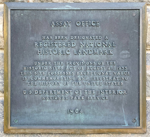Plaque